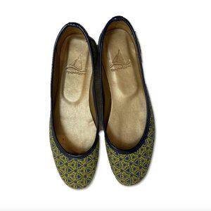 Tipsy Skipper Patterned Ballet Flats Size 10